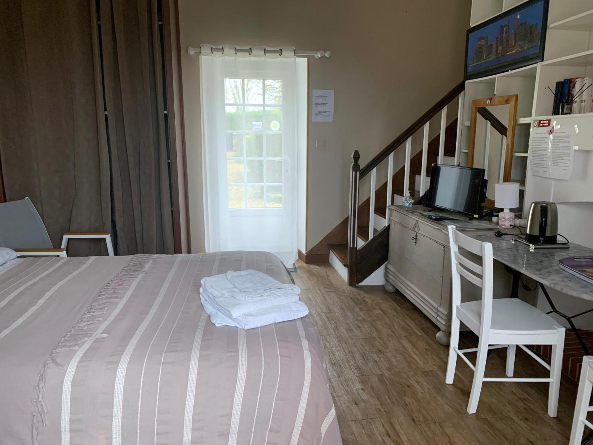Bed and Breakfast La Costonnerie Leigne-sur-Usseau Экстерьер фото